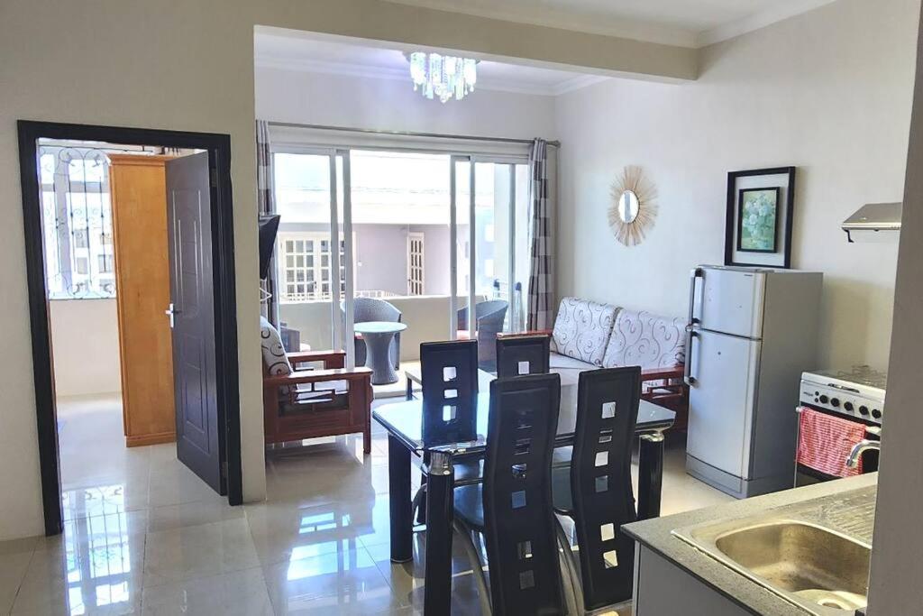 Number 8, 2Nd Floor, Pebble Bay Apartments Grand Bay Ngoại thất bức ảnh
