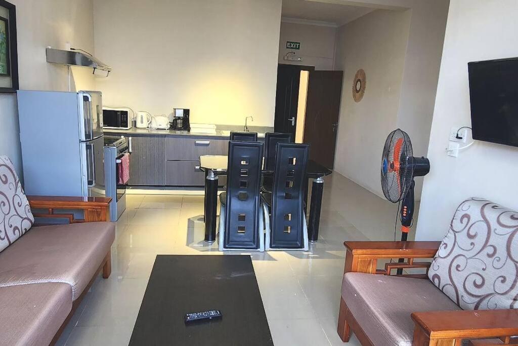 Number 8, 2Nd Floor, Pebble Bay Apartments Grand Bay Ngoại thất bức ảnh